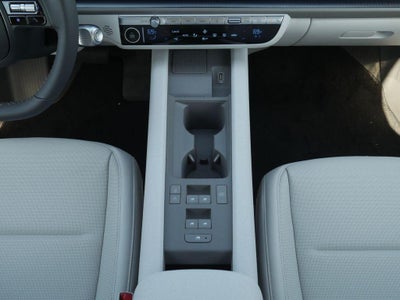 2025 Hyundai IONIQ 6 SEL